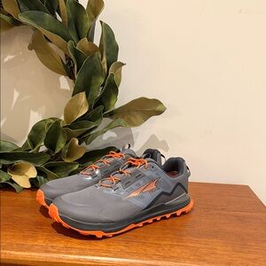 Altra Men's Athletic Shoes in Gray and Orange size 11.5 wider foot